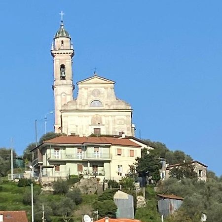 Apartamento Il Sole Di Aurora Carasco Exterior foto