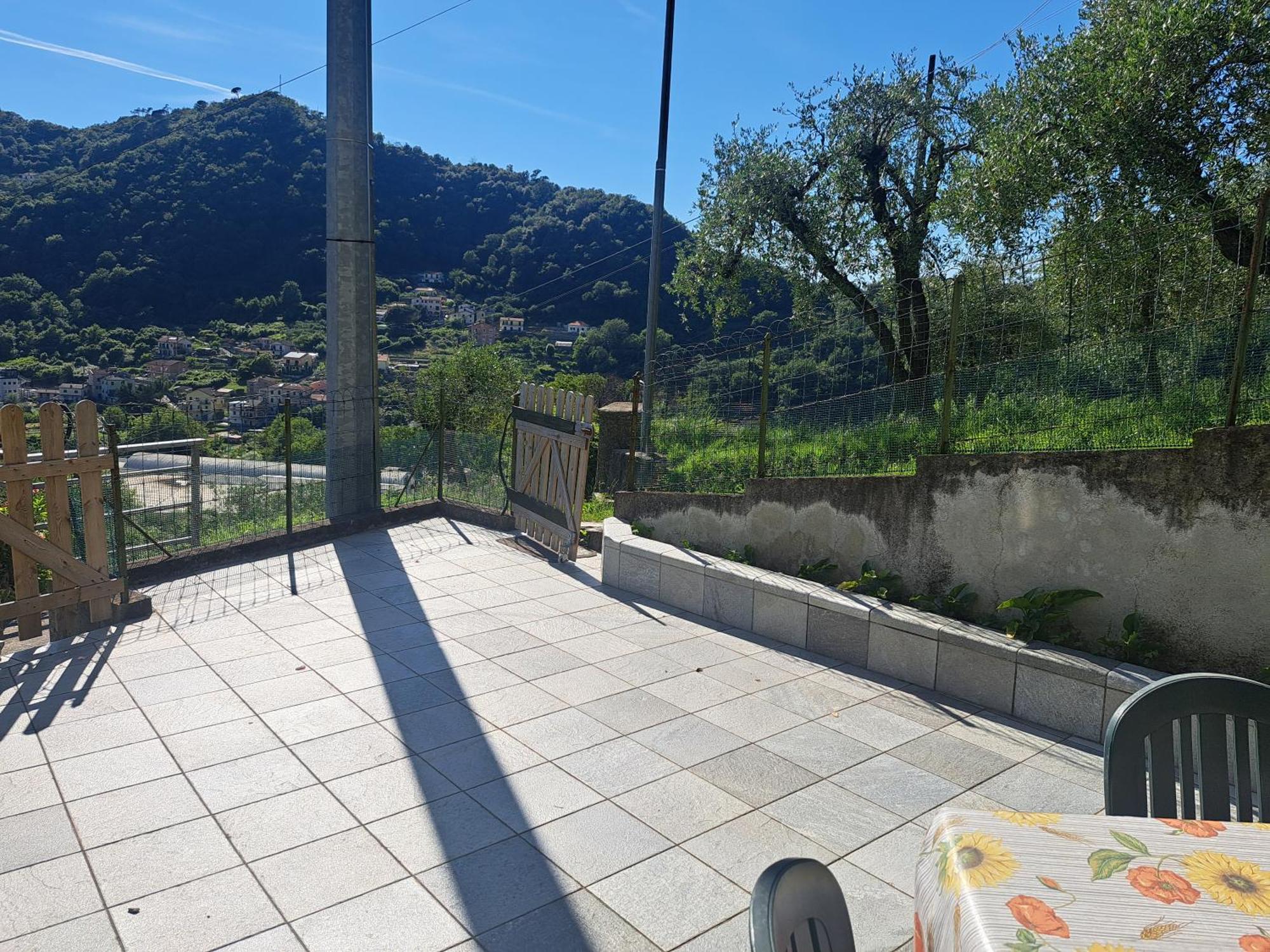 Apartamento Il Sole Di Aurora Carasco Exterior foto